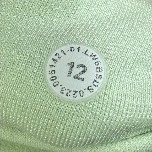 Lululemon Align High-Rise Crop Size 12 - Picture 9 of 9